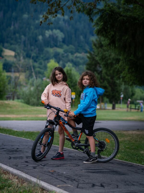 Rider Music Sweat Unisexe Kids Aqua Blue Logo Bleu