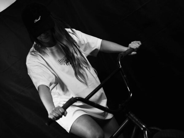 Opahk Tee shirt Blanc Tête Valérian